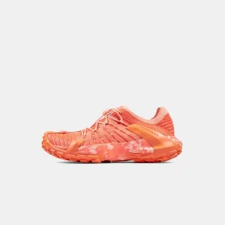 Hueco Knit II Low Women