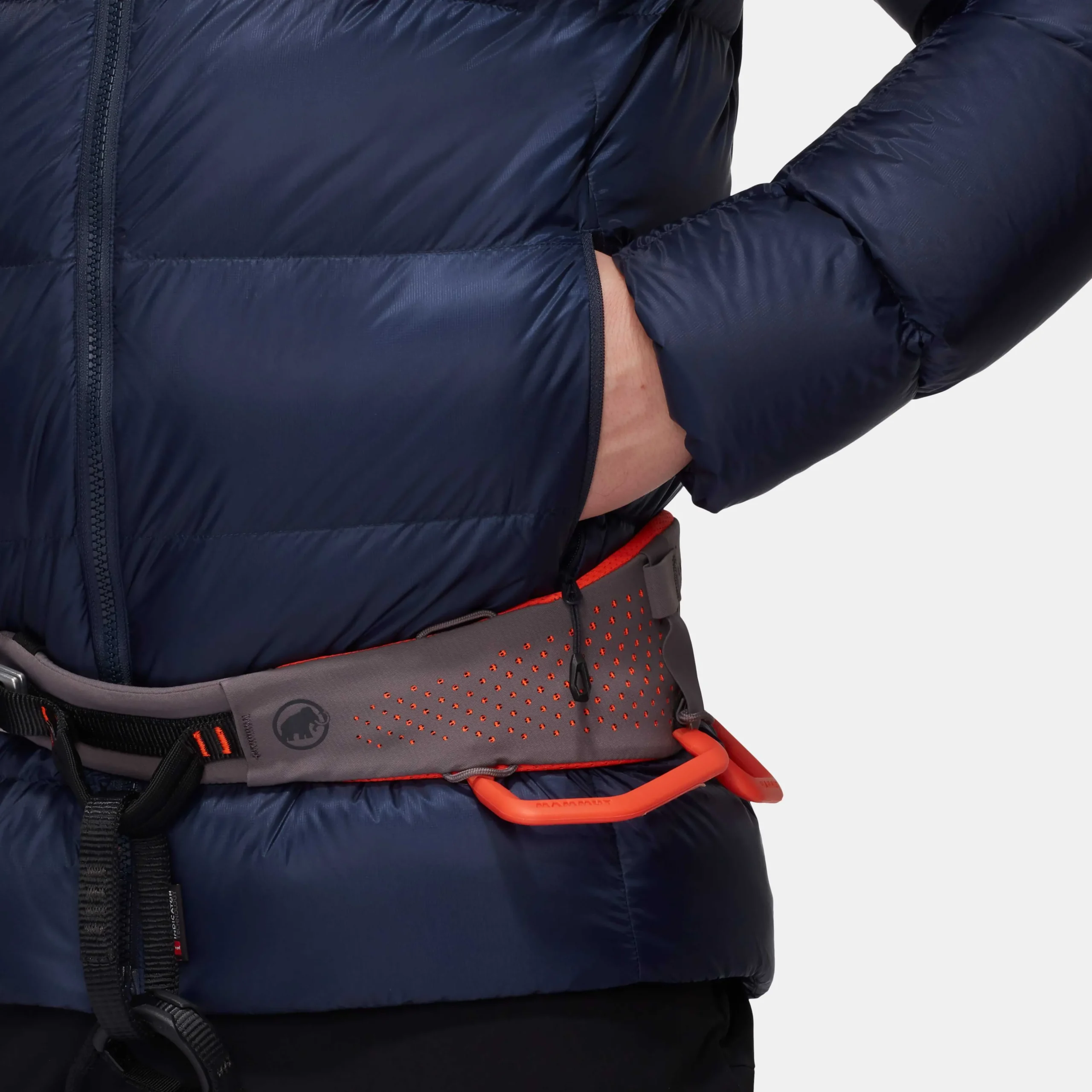 Taiss Pro IN Hooded Jacket Men